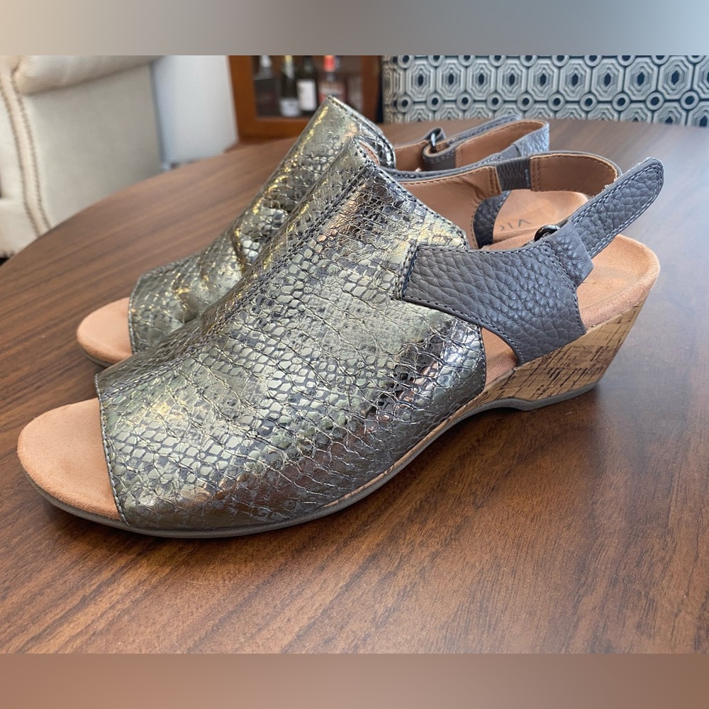 VIONIC Tatiana Adjustable Peep Toe Wedge Sandal